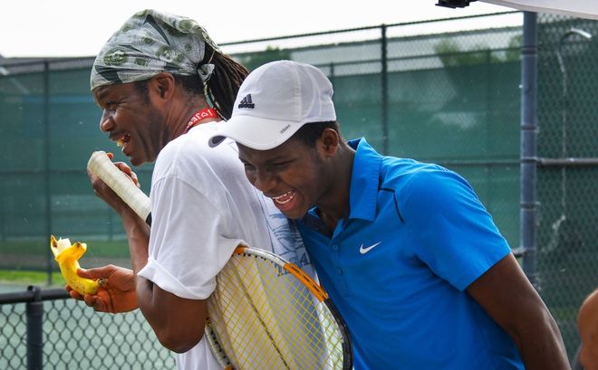 作为亚冠精 作为亚冠精